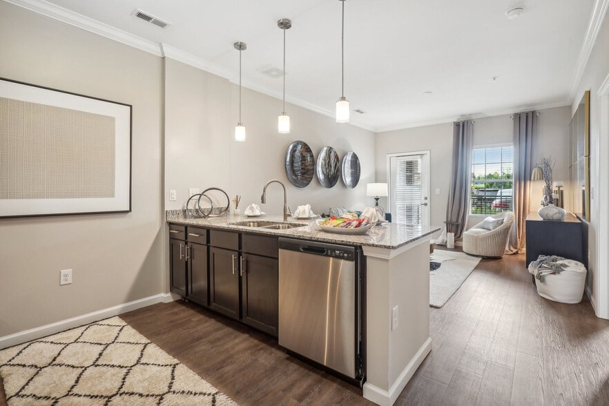 1BR, 1BA - Tranquility - 802SF - Kitchen