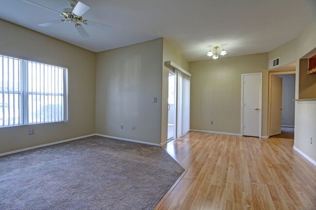 Photo - LOVELY & IMMACULATE CONDO LOCATED NEAR THE POOL PLUS HAS NEW PAINT, WOOD FLOORS, AND VIEWS OF THE... Unit 1105