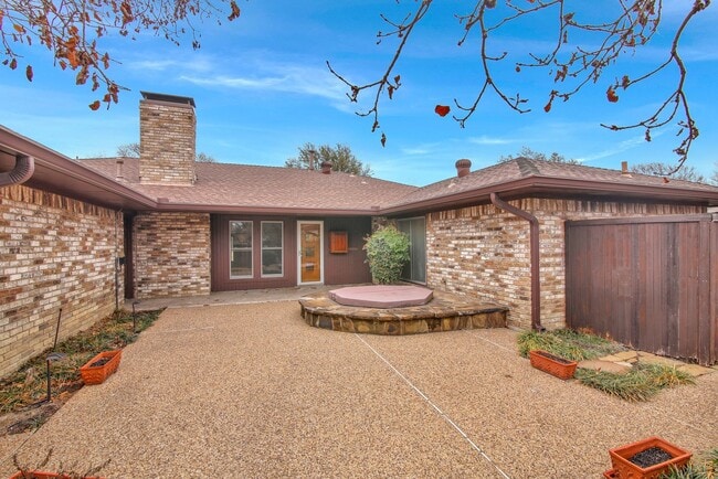 Photo - Updated West Plano Beauty!