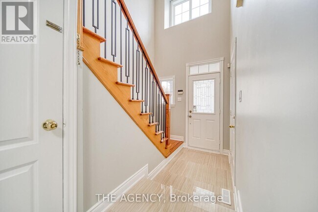 Photo - 48 Chiara Dr