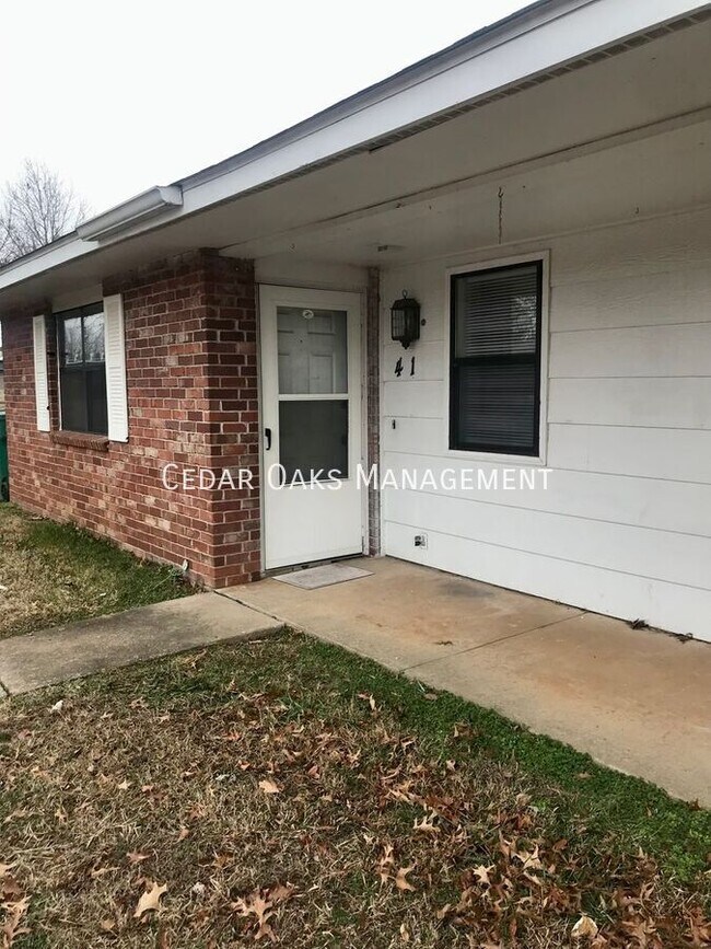 Photo - 801 N 17th Pl Unidad 33