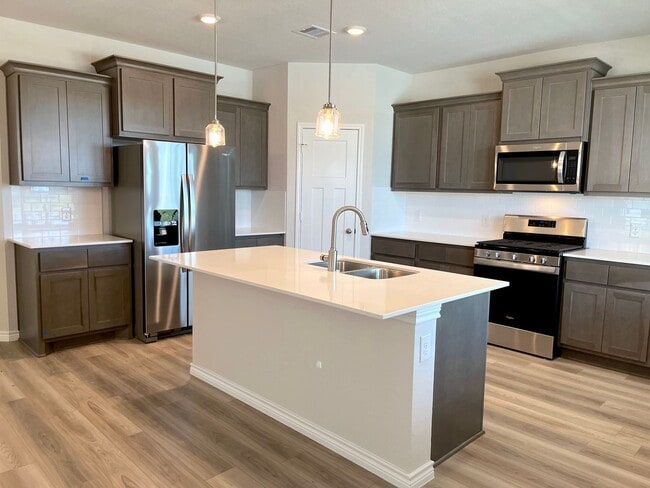 Photo - Gorgeous 3 bed 2.5 home in Town Lake Park!