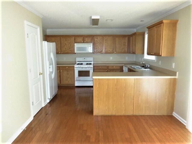 Photo - 2440 Hampton Estates Dr SW