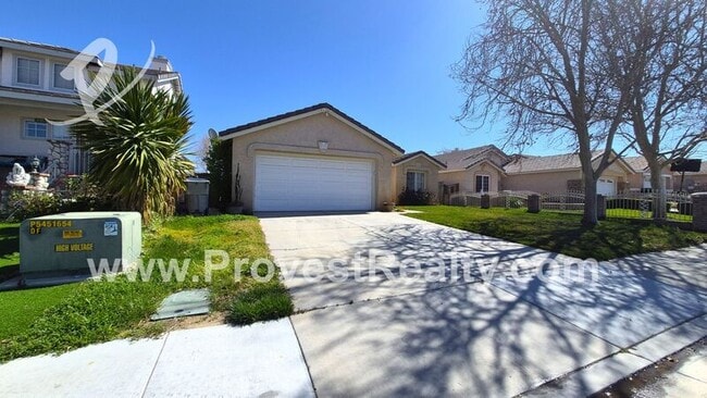 Photo - 9323 Nolina Dr