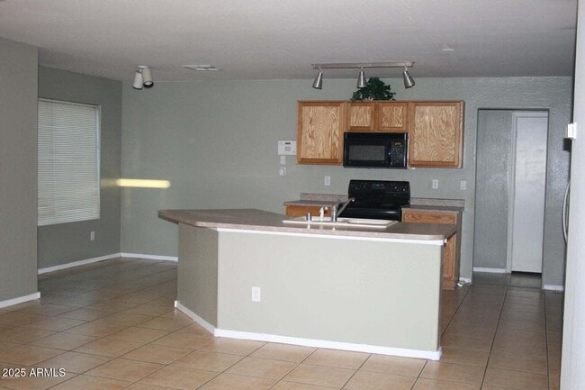 Photo - 6874 W Townley Ave