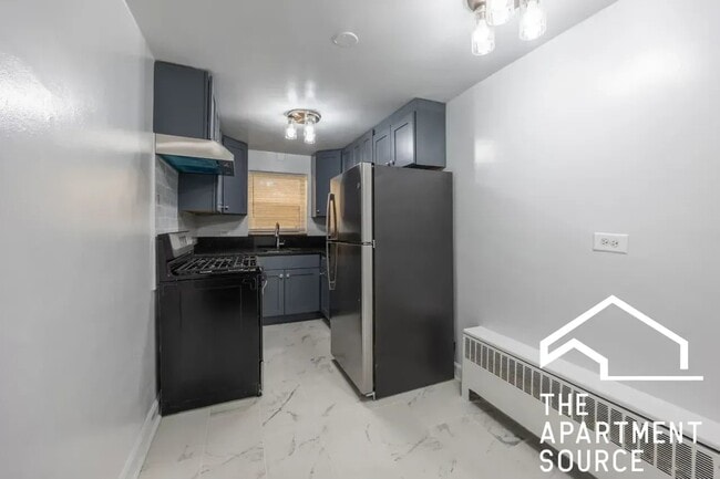 Photo - 2754 W North Shore Ave Unit 2S