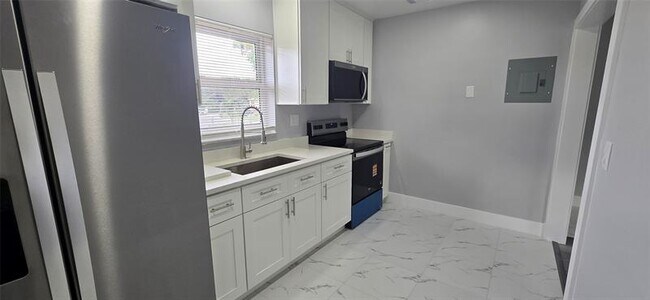 Photo - 8606 NW 35th St Unit 5