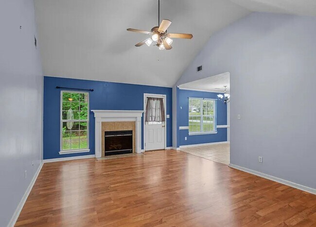 Photo - Charming Grovetown Home