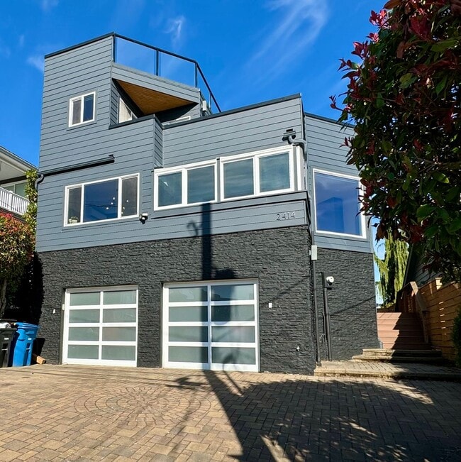 Photo - Magnolia View Home