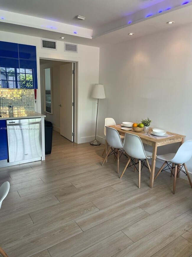 Photo - 700 16th St Unit 108
