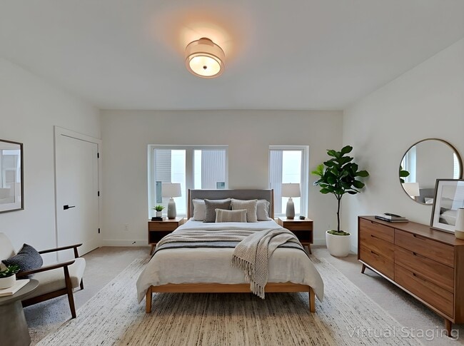 Photo - 1548 Millwood Pl