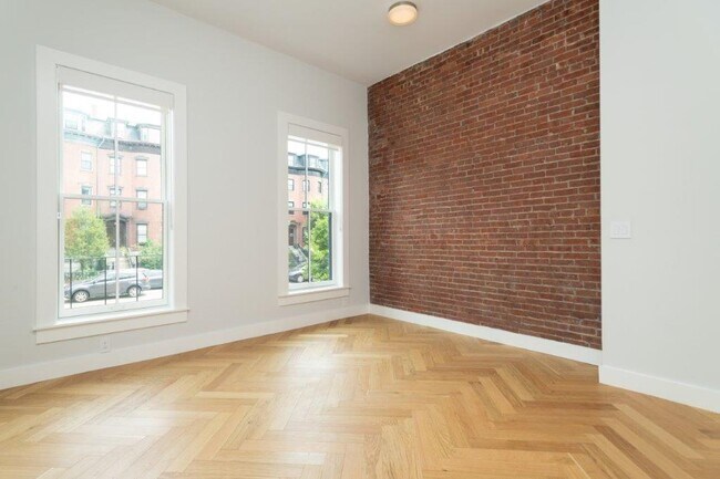 Photo - 461 Massachusetts Ave Unit 6