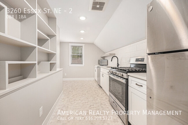 Photo - 3260 Essex St NE Unit 2