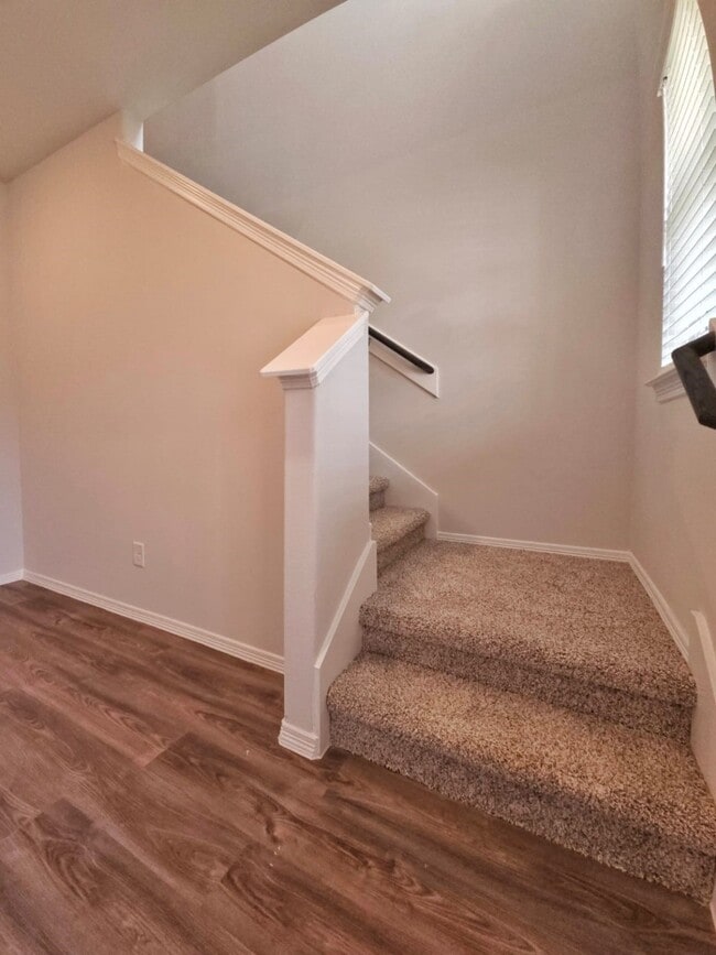 Photo - 26118 Emory Holw Dr