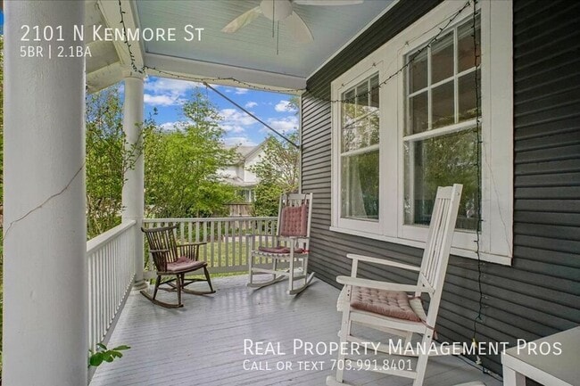 Photo - 2101 N Kenmore St