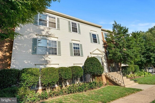 9240 Caspian Way Unit 201