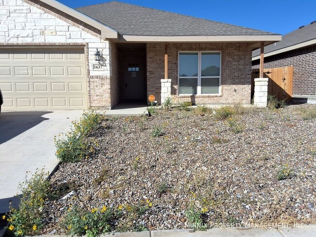 Building Photo - 1637 Wrigley Dr Rental