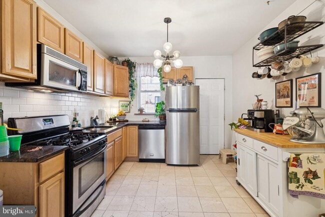 Photo - 728 S Smedley St