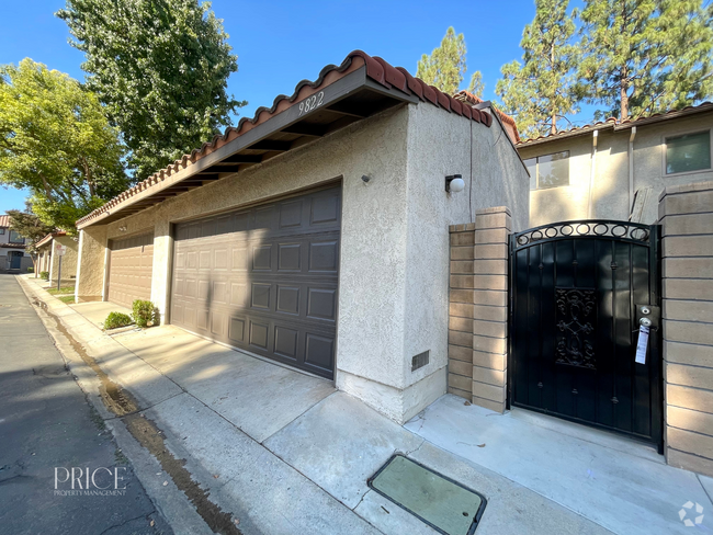 Building Photo - 3 Bedroom Condo in Rancho Cucamonga