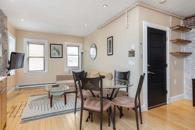 Photo - 1 Hull St Ct Unit F