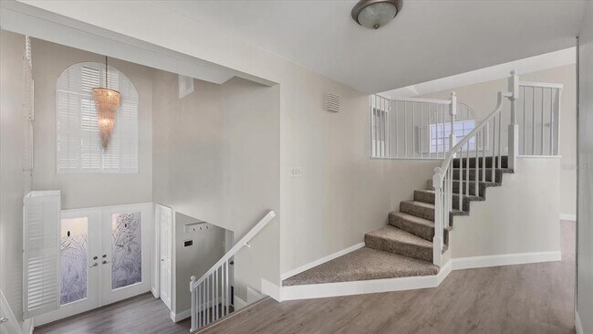 Photo - 120 Sands Pt Dr