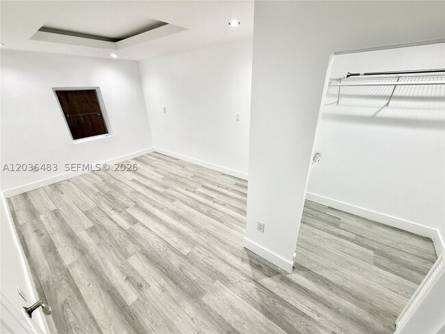 1272 NE 145th St