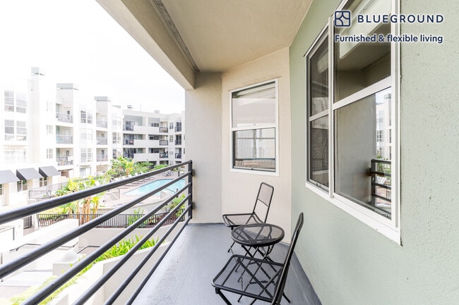 Photo - 4 Bayside Village Pl Unit FL2-ID1818