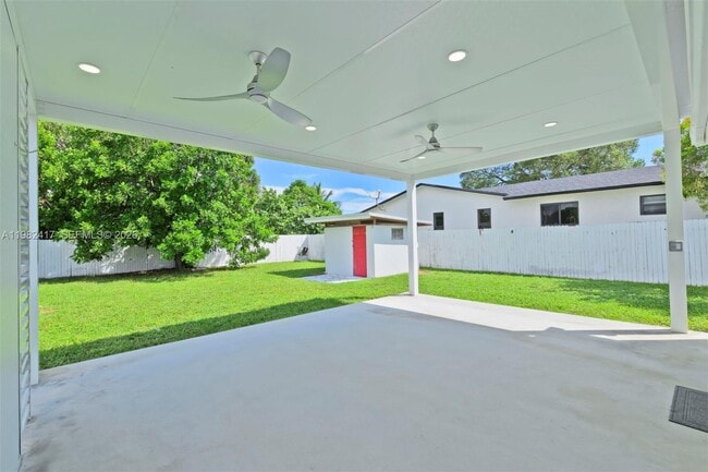 Photo - 104 SW 7th St