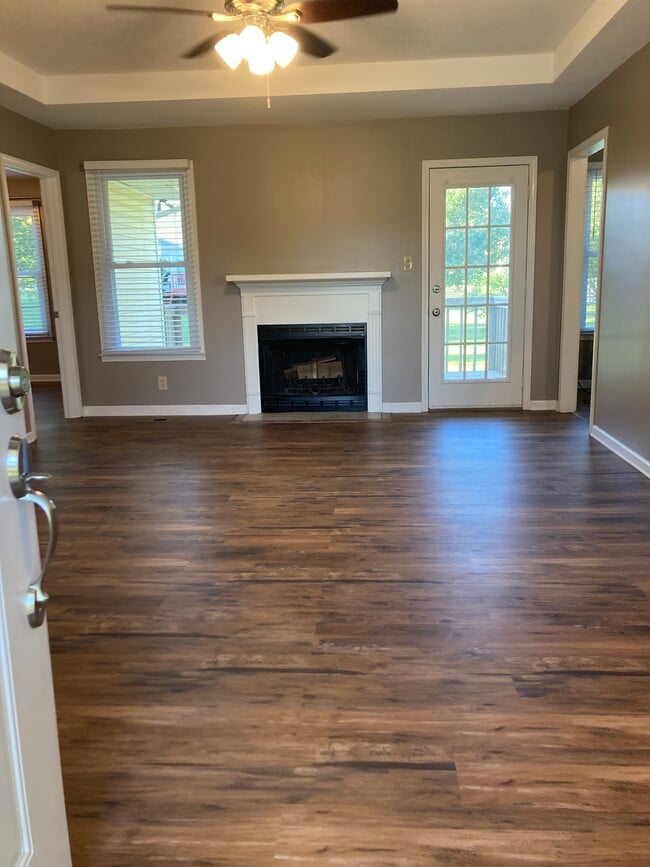 Photo - 1238 Marla Dr