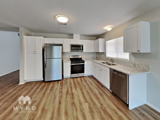 Photo - 801 Dolores Dr
