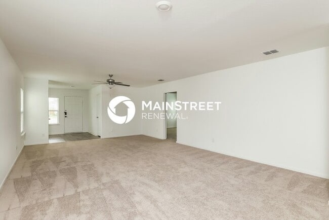 3 Bedroom Pet-Friendly Home in New Braunfels, TX with Main Street Renewal