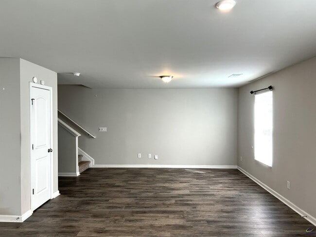 Photo - 107 Cold Creek Pkwy