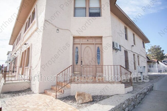 Building Photo - 1111 N Cotton St Unit A Rental