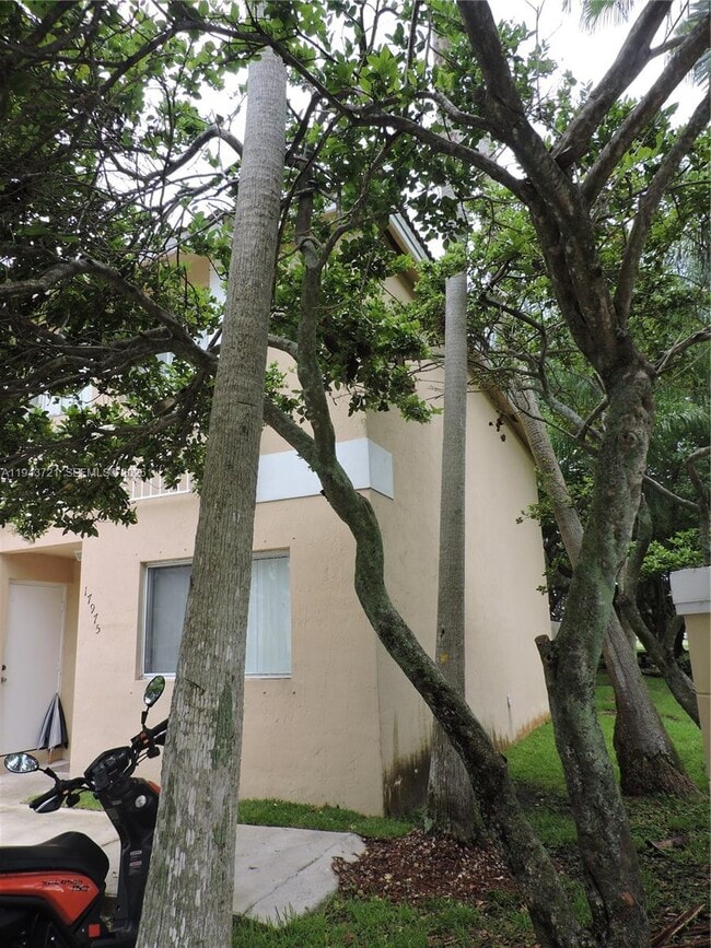 Photo - 17975 SW 140th Ct