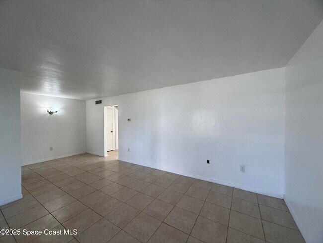 Photo - 1440 Parkway Dr Unit 2a
