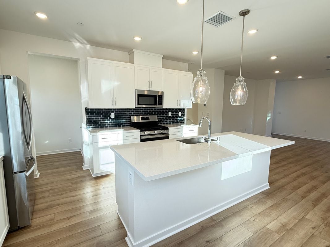 Photo - 4499 S Grant Pso