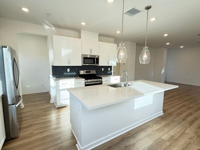 Building Photo - 4499 S Grant Pso