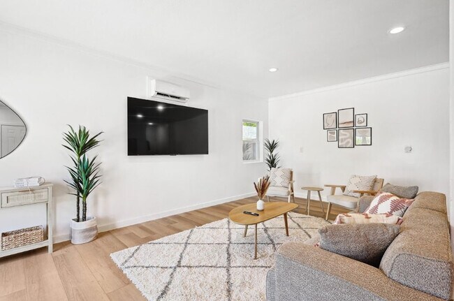 Photo - 3322 Darby Ln Unidad ID1056456P