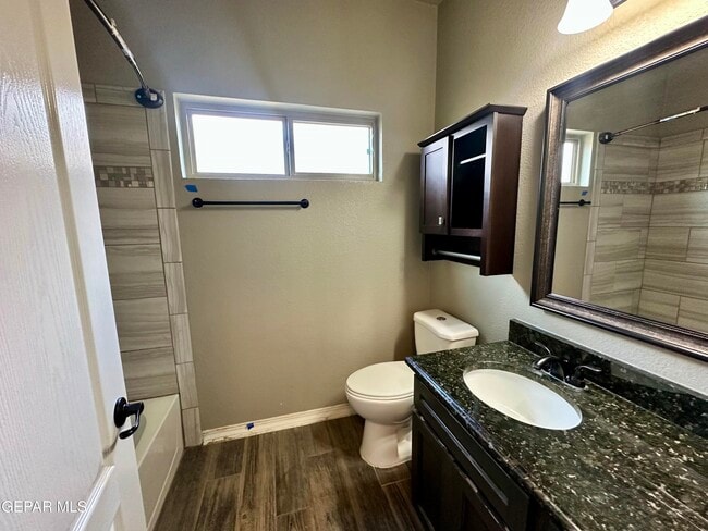 Photo - 7785 Enchanted Cir Dr