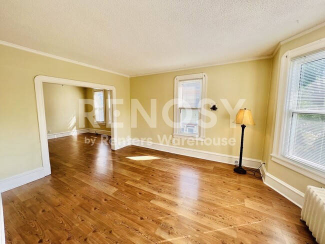 Photo - 3227 Portland Ave S