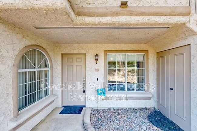 Photo - 505 S Farrell Dr Unit #D23