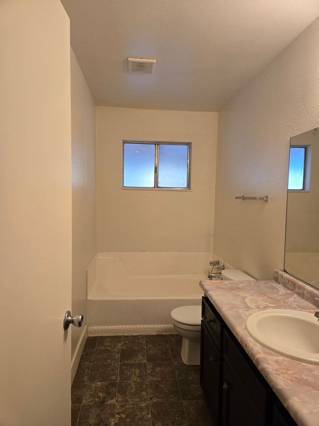Photo - 545 Bluefield Ave