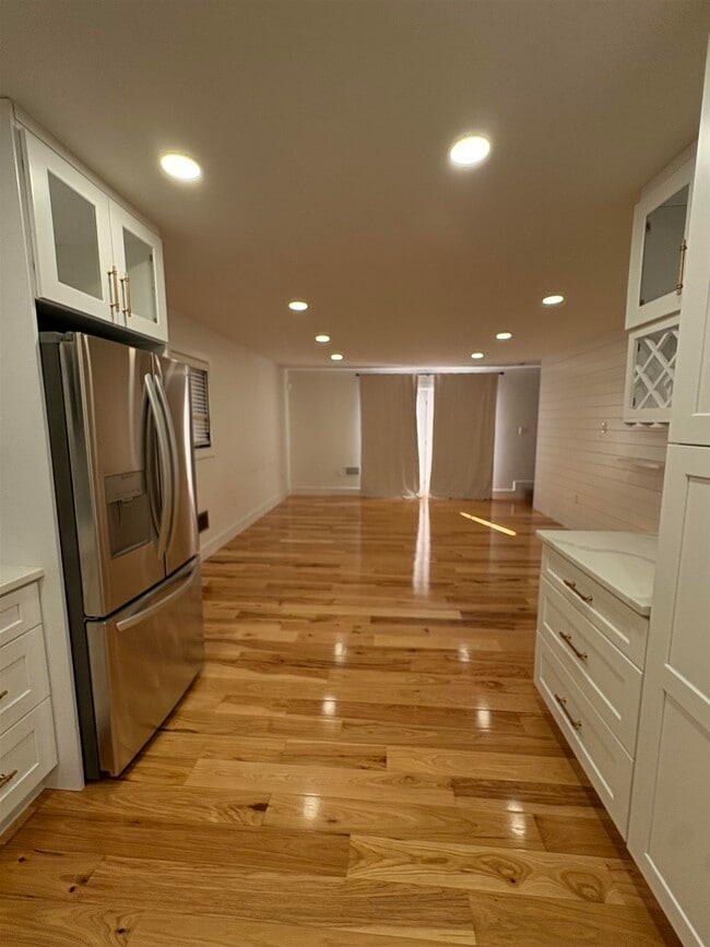 Photo - 17 Zabriskie St Unit 1705