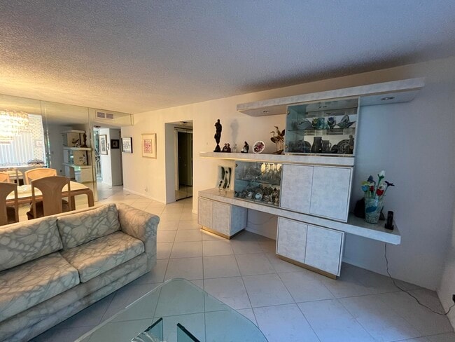 Photo - 7281 Amberly Ln Unit #207
