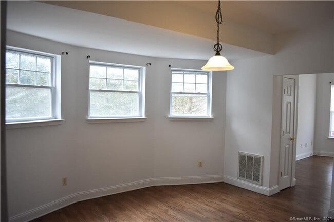 Photo - 15 Pendleton St Unit 1