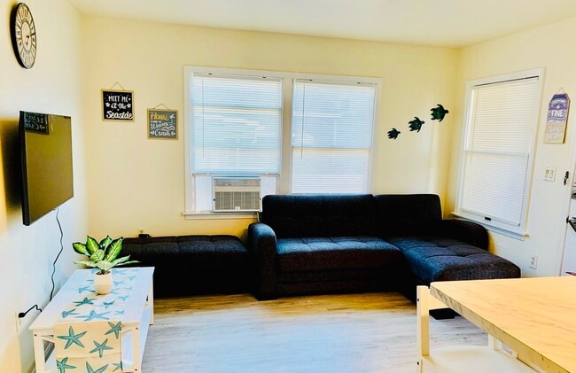 Photo - 113 Lincoln Ave Unit Seaside