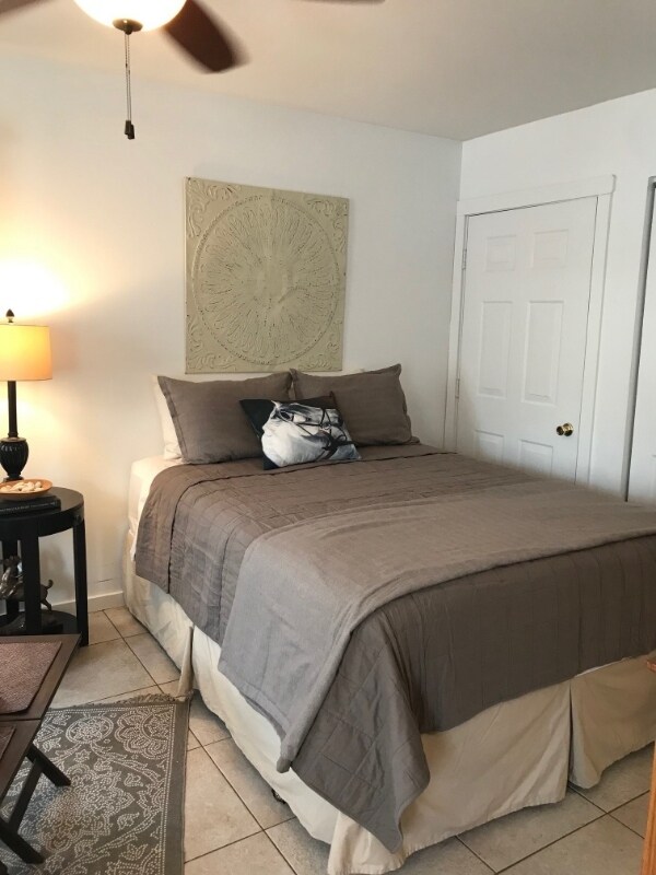 Photo - 575 N Broadway