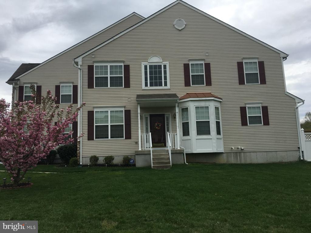 Photo - 166 Chancellor Dr Townhome