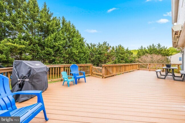 Photo - 21 Nickelby Ct