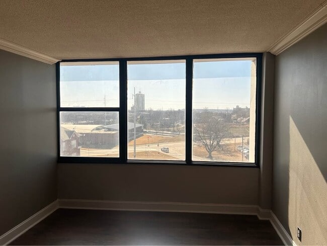 Photo - 410 W 7th St Unit 729